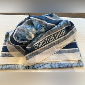 Christian Dior Blue / White Greek Statue Limited Edition Cruise 22 Cotton Scarf